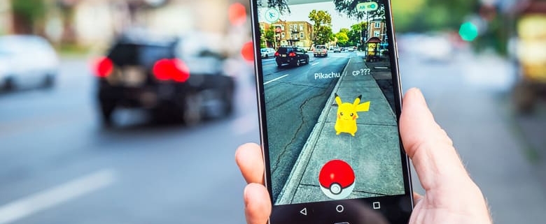 Pokemon Go AR https://cxocard.com/what-is-augmented-reality-gaming/