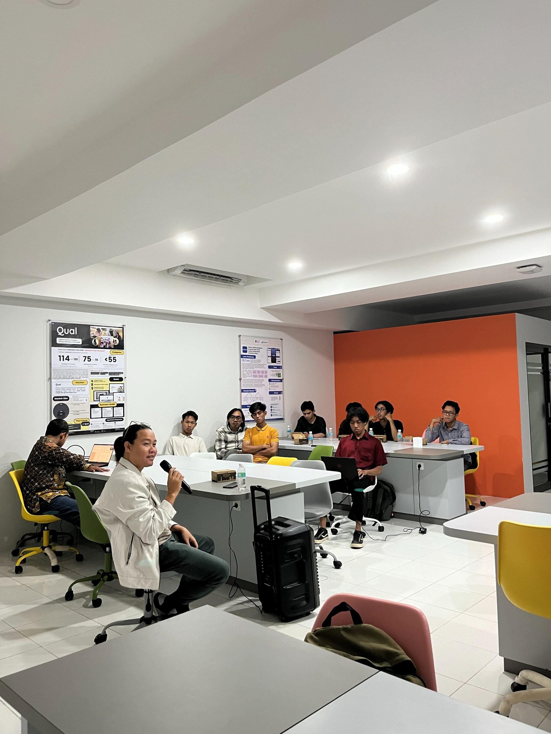 Dokumentasi kegiatan Alumni Knowledge Sharing